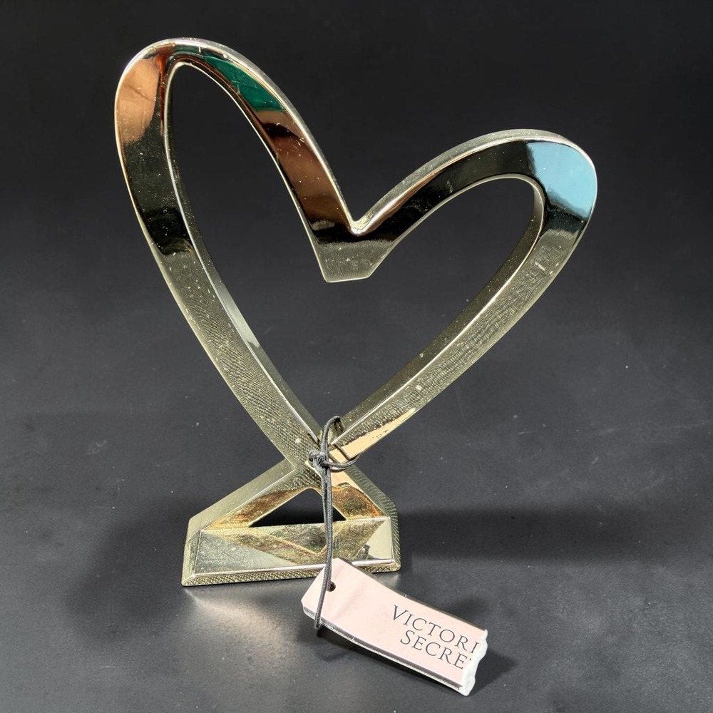 Victoria's Secret Gold Tone Metal‎ Heart Sculpture Decorative Tabletop Sign NEW